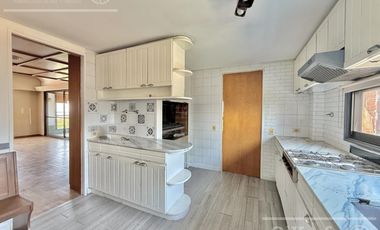 Excelente piso de 6 ambientes!! APTO CREDITO