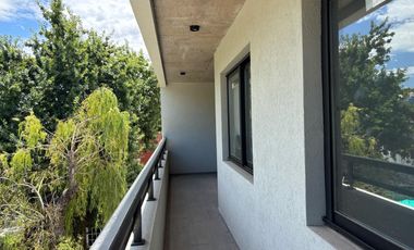 Depto. 3 ambientes - Terraza Privada con Pileta - 2 cocheras - Villa Ballester