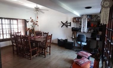Casa de 5 ambientes en venta en  Florencio Varela