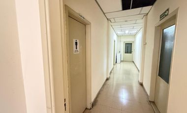 Depósito con Oficinas en venta Constitucion 6800 mts cub en 4 plantas