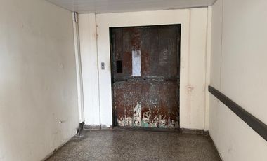 Depósito con Oficinas en venta Constitucion 6800 mts cub en 4 plantas