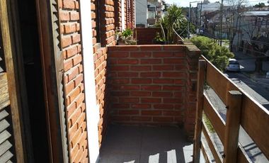 Departamento con espacio Guarda Coche - Wilde
