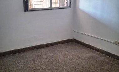 CasaB° Parque República: Casa de 3 Dor. C/Cochera y Patio !