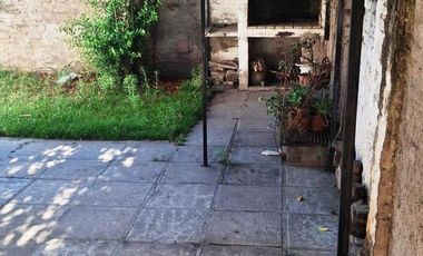 CasaB° Parque República: Casa de 3 Dor. C/Cochera y Patio !