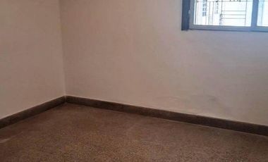 CasaB° Parque República: Casa de 3 Dor. C/Cochera y Patio !