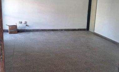 CasaB° Parque República: Casa de 3 Dor. C/Cochera y Patio !