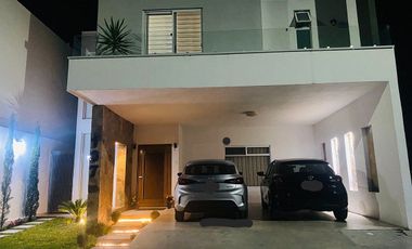 OFREZCO CASA EN RENTA SANTIAGO NUEVO LEÓN