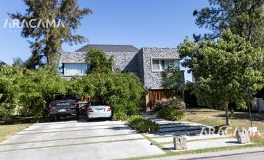 Country Saint Thomas Este - Canning