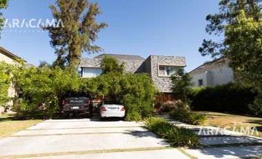 Country Saint Thomas Este - Canning