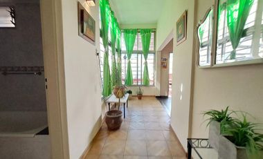 VENTA CASA 5 AMB 150 M2 GARAGE PILETA VALENTIN ALSINA