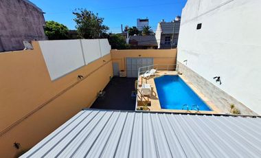 VENTA CASA 5 AMB 150 M2 GARAGE PILETA VALENTIN ALSINA