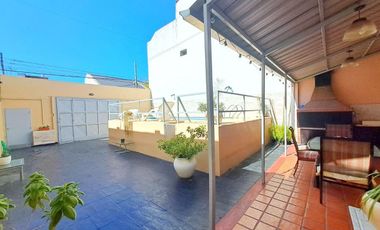 VENTA CASA 5 AMB 150 M2 GARAGE PILETA VALENTIN ALSINA