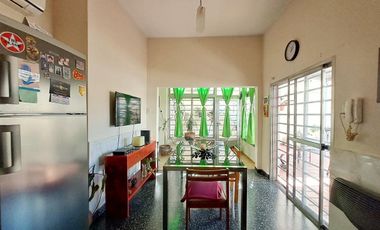 VENTA CASA 5 AMB 150 M2 GARAGE PILETA VALENTIN ALSINA