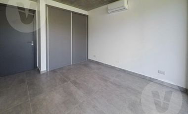 Departamento 3 amb con jardín en venta - Canning, Cabral 3300