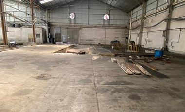 Alquiler Excelente Depósito 1280 Mts cub en Lomas de Zamora