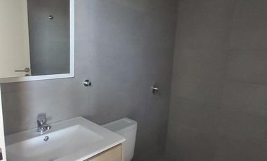 3 AMBIENTES CON BALCÓN A POCOS MTS DE AV MITRE