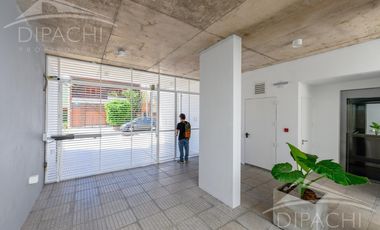 3 AMBIENTES CON BALCÓN A POCOS MTS DE AV MITRE