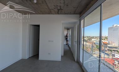 3 AMBIENTES CON BALCÓN A POCOS MTS DE AV MITRE