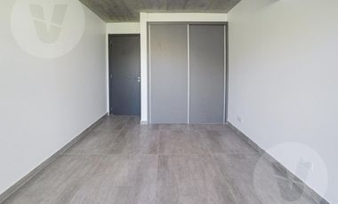 Departamento 2 amb con jardín en venta - Canning, Cabral 3300