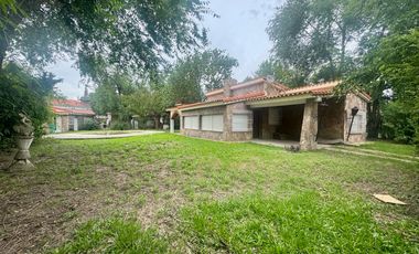 Casa a la venta en Funes.