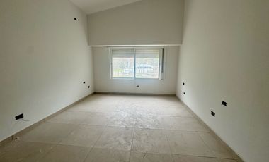 Casa a la venta en Funes.