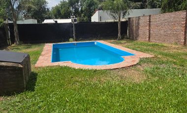 Casa a la venta en Funes