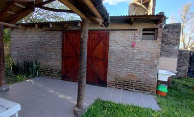 Casa a la venta en Funes