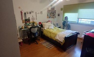 Venta Casa 6 Amb Luminosa en Martinez Pileta Parque Parrilla Cochera fija cub