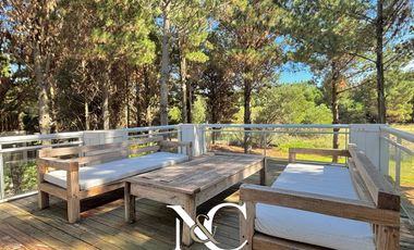 Casa en  venta de 6 ambientes en Costa Esmeralda