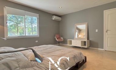 Casa en  venta de 6 ambientes en Costa Esmeralda