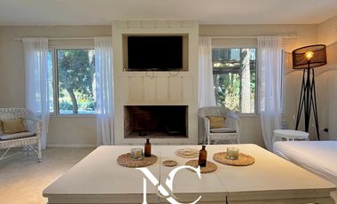 Casa en  venta de 6 ambientes en Costa Esmeralda