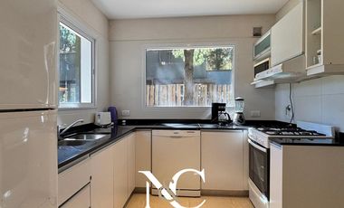 Casa en  venta de 6 ambientes en Costa Esmeralda