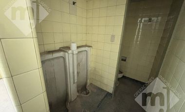 Local en S.Fer.-Vias/Centro