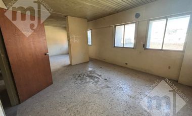 Local en S.Fer.-Vias/Centro