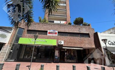 Local en S.Fer.-Vias/Centro