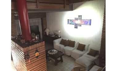 VENTA CHALET 4 AMB 267 M2 JARDIN VALENTIN ALSINA LANUS