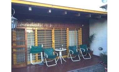 VENTA CHALET 4 AMB 267 M2 JARDIN VALENTIN ALSINA LANUS