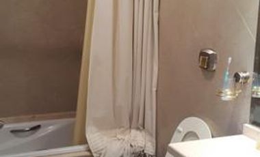 Excelente casa en doble a la venta en Saint Thomas Sur