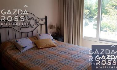 Excelente casa en doble a la venta en Saint Thomas Sur