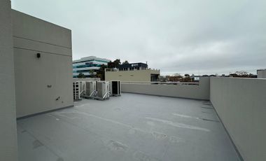 Excelente edificio a estrenar - 1200 m2 - 15 cocheras - Local comercial   Oficinas.