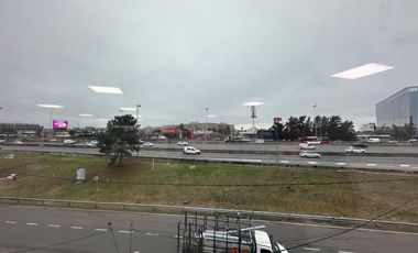 Excelente edificio a estrenar - 1200 m2 - 15 cocheras - Local comercial   Oficinas.