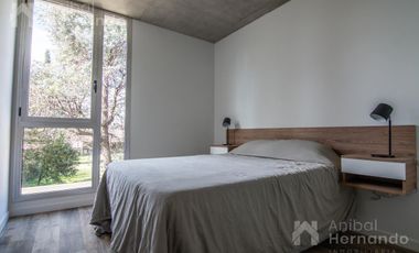 VENTA de Departamento 3 AMBIENTES con jardin y  parrilla. Bio Condominio.