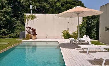 CASA 6 AMBIENTES EN VENTA, BARRIO EL CARDAL I, LOS CARDALES