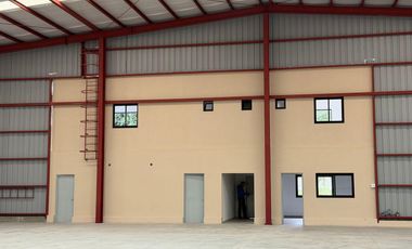 Alquiler A estrenar Deposito Nave Industrial 1380m2 U$S 6 x metro cub