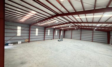 Alquiler A estrenar Deposito Nave Industrial 1380m2 U$S 6 x metro cub