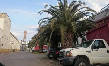 Alquiler A estrenar Deposito Nave Industrial 1380m2 U$S 6 x metro cub