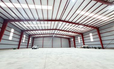Alquiler A estrenar Deposito Nave Industrial 1380m2 U$S 6 x metro cub