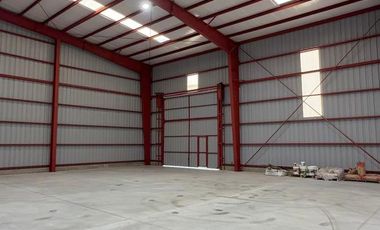 Alquiler A estrenar Deposito Nave Industrial 1380m2 U$S 6 x metro cub