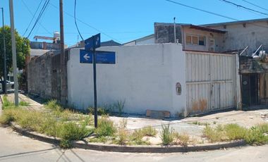 GALPON 100 M2 MAS INGRESO VEHICULAR, OFICINA Y BAÑO EN SAN VICENTE