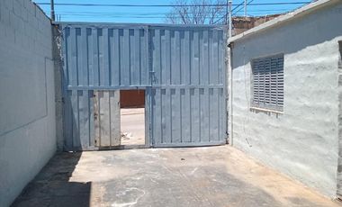 GALPON 100 M2 MAS INGRESO VEHICULAR, OFICINA Y BAÑO EN SAN VICENTE